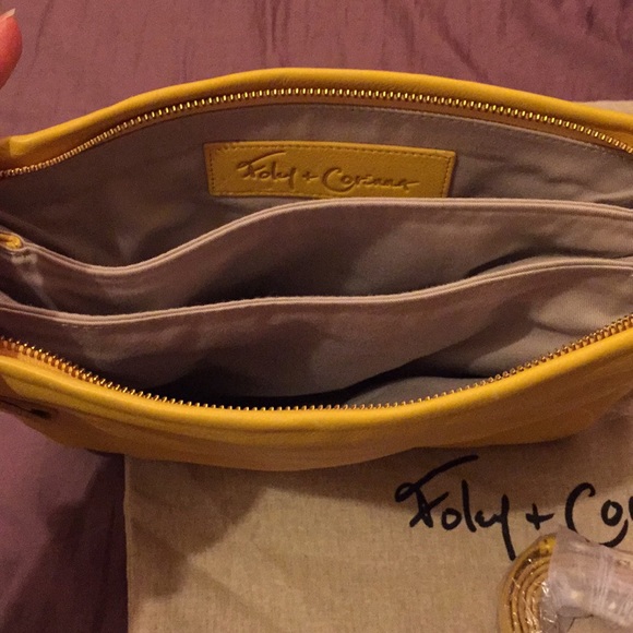 Foley + Corinna Ipad Bag - Picture 2 of 3